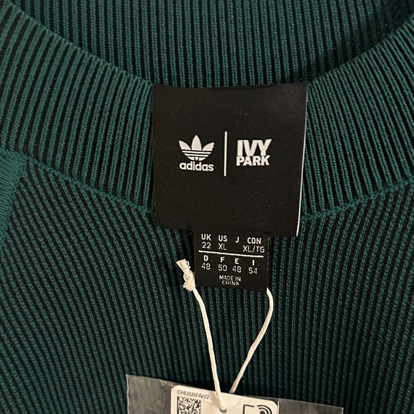 Adidas x IVY PARK Dress - Picture 3 of 7